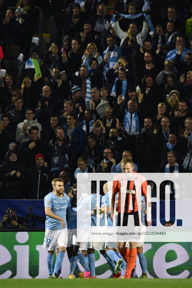 Fußball, Champions League, Malmö FF - Shakhtar Donetsk 151021 Jubel Malmö FF nach dem 1:0 durch Markus Rosenberg - Champions League, Malmö FF vs Shakhtar Donetsk 21 oktober 2015 in Malmö. LUDVIGxTHUNMAN BB151021LT019