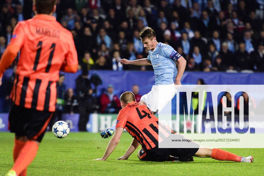 Fußball, Champions League, Malmö FF - Shakhtar Donetsk 151021 Malmö FFs Markus Rosenberg 1-0 - Champions League, Malmö FF vs Shakhtar Donetsk 21 oktober 2015 in Malmö. PETTERxARVIDSON BB151021PA091
