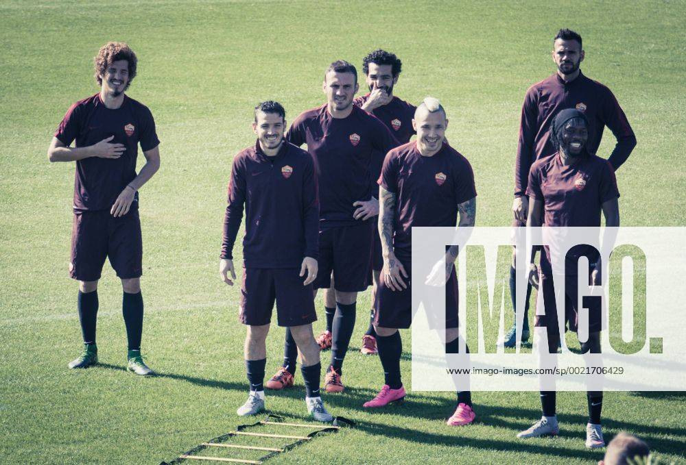 Nov. 3, 2015 - Rome, Italy - AS Roma s players warm up during a training session, on the eve of the team s Champions League football match against Bayer Leverkusen. , at the Trigoria training ground in the outskirts of Rome, on November 3, 2015 Champions League; training As Roma - ZUMAn230
