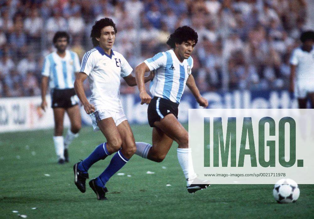 Diego Maradona (Argentina).Argentina v El Salvador. World Cup Finals 1982.