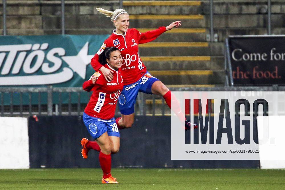 Fußball, Damen Champions League, KIF Örebro - Paris St. Germain 151111 Örebros Sanna Talonen jublar efter 1-0 under fotbollsmatchen i Womens Champions League mellan Kif Örebro och Paris SG den 11 november 2015 i Örebro.