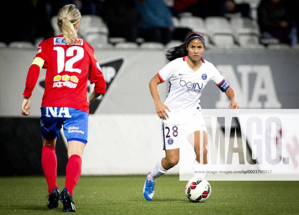 Paris SG Shirley Cruz under fotbollsmatchen i Womens Champions League mellan Kif Örebro och Paris SG den 11 november 2015 i Örebro.