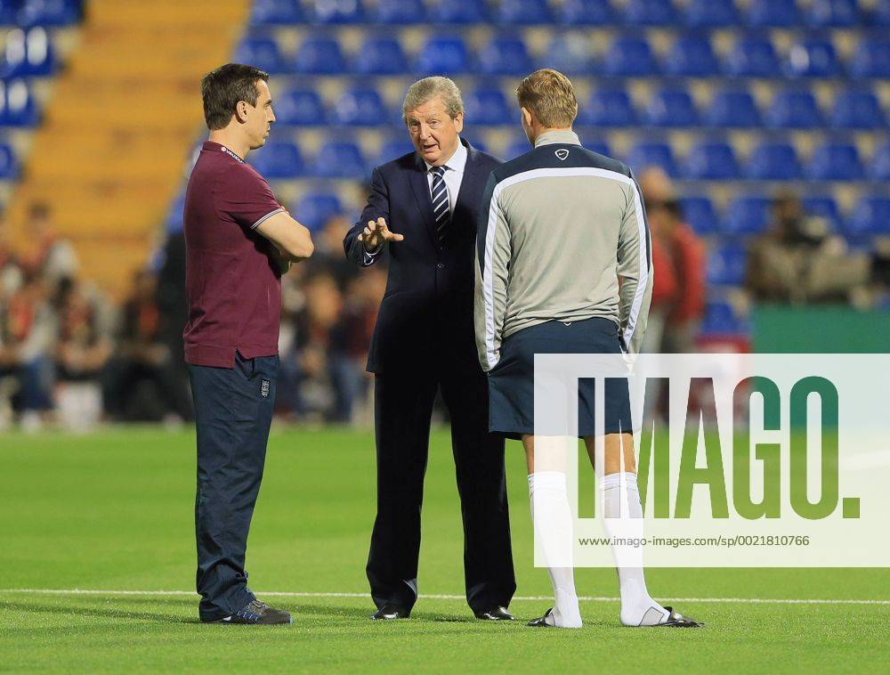 England s Roy Hodgson looks on International Friendly Länderspiel - Spain vs England - Estadio Jose Rico Perez Stadium - Spain - 13th November 2015 - Picture David Klein Sportimage .