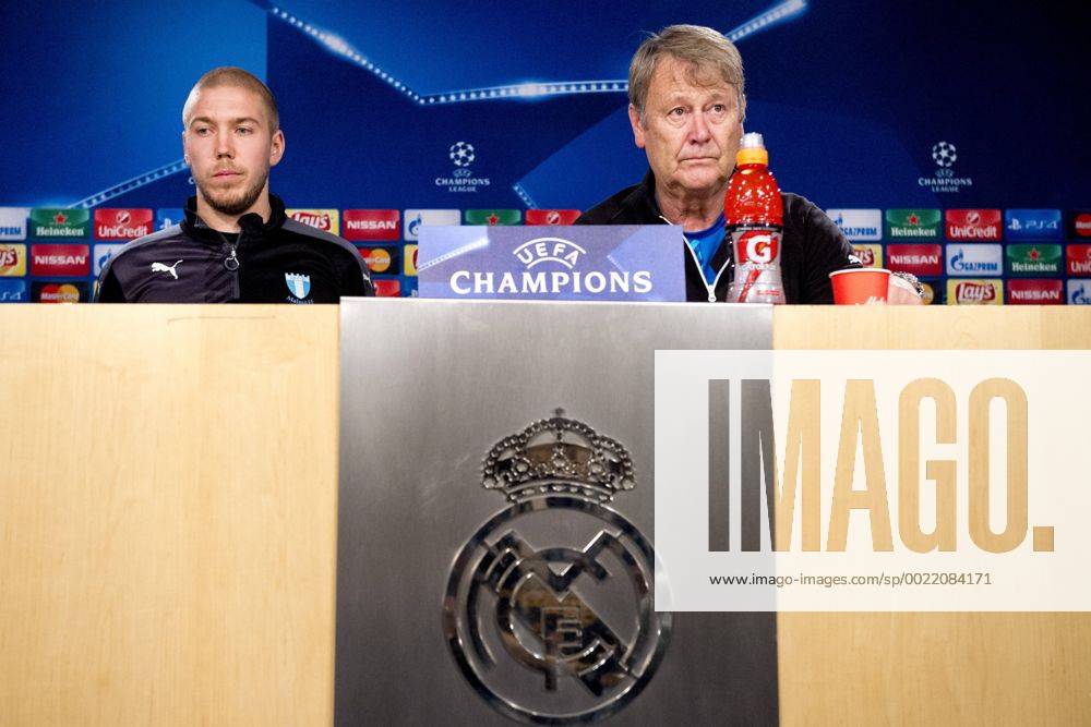 Malmö FFs Anton Tinnerholm och tränare ge Hareide under en träning och presskonferens den 7 december 2015 i Madrid.