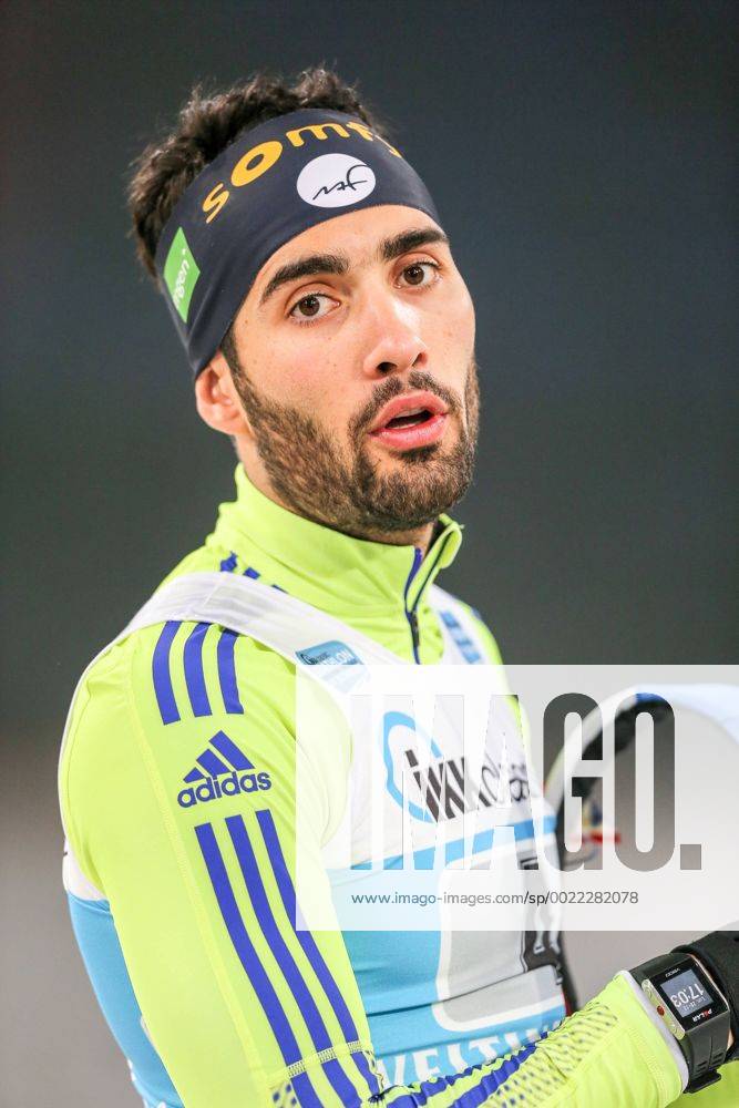 Biathlon WTC 2015, 28.12.2015 Martin Fourcade (Frankreich FR) beim Biathlon WTC 2015 am 28.12.2015 in der Veltins-Arena in Gelsenkirchen (Nordrhein-Westfalen). Martin Fourcade (Frankreich FR) competing during the Biathlon WTC 2015 on 28.12.2015 in the Veltins-Arena in Gelsenkirchen (Deutschland)