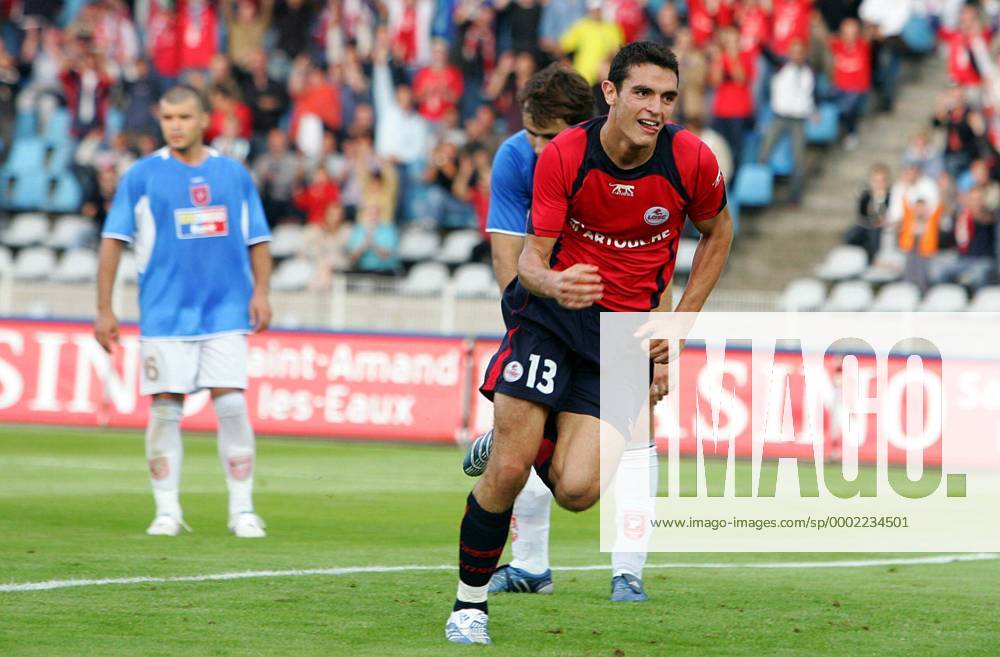 Torschütze Nicolas Fauvergue (Lille) jubelt - (pan15527) Fußball EC 1 Herren Champions League Qualifikation 2006 2007, OSC Lille - Rabotnicki Kometal Skopje 3:0, Vdig Einzelbild Lille Freude, Fußball EC 1 Herren Champions League Qualifikation 2006 2007, OSC Lille - Rabotnicki Kometal Skopje 3:0, Vdig Einzelbild Lille Freude,