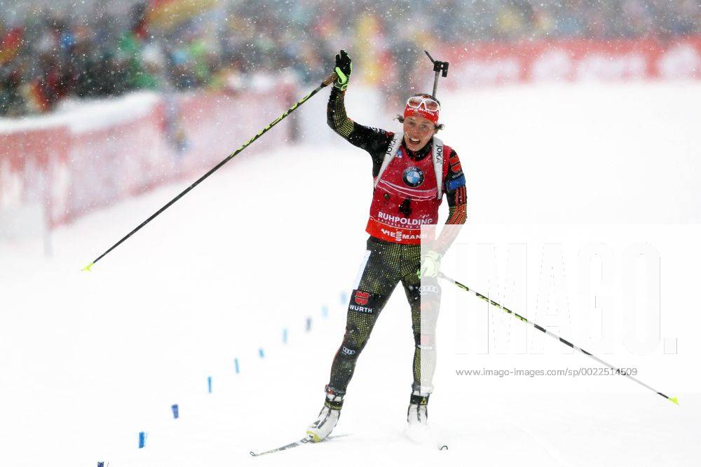 BIATHLON - IBU WC Ruhpolding RUHPOLDING,GERMANY,16.JAN.16 - BIATHLON - IBU World Cup, 12.5km mass start, ladies. Image shows the rejoicing of Laura Dahlmeier (GER). GEPAxpictures xThomasxBachun