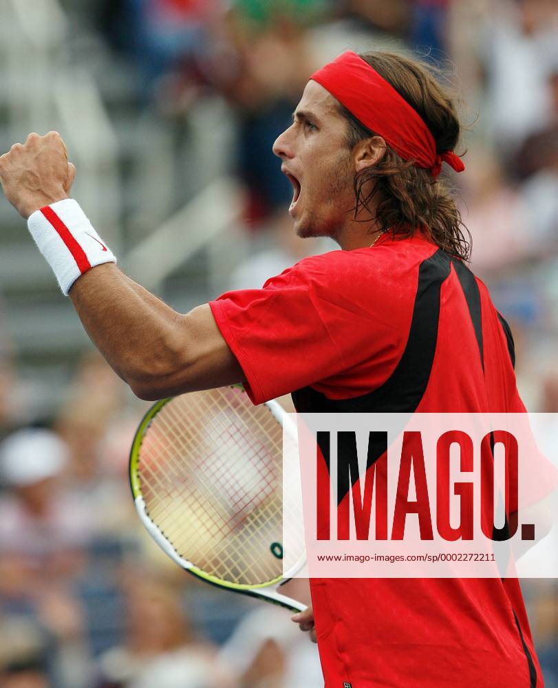 Feliciano Lopez (Spanien) jubelt - (nyp20060828201) Tennis Herren US Open 2006, ATP Tour, Grand Slam Einzelbild New York Tennis Herren US Open 2006, ATP Tour, Grand Slam Einzelbild New York