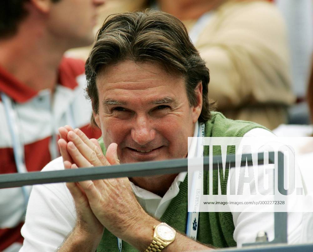 Jimmy Connors, Trainer von Andy Roddick (beide USA), bangt mit seinem Schützling - (nyp2006082849) Tennis Herren US Open 2006, ATP Tour, Grand Slam Einzelbild New York Tennis Herren US Open 2006, ATP Tour, Grand Slam Einzelbild New York