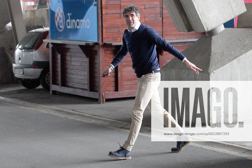 GNK Dinamo press conference PK Pressekonferenz 09.02.2016., Croatia, Zagreb - Arrival of members of GNK Dinamo in the premises of the club for the scheduled press conference. Zoran Mamic. ZeljkoxLukunic PIXSELL