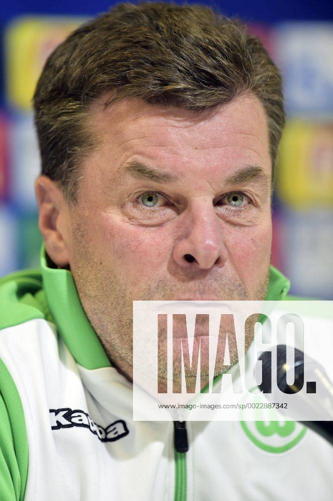 Fußball, Champions League, VfL Wolfsburg PK Dieter Hecking head coach FOOTBALL : Conference De Presse Wolfsburg - 16 02 2016 PhotoNews Panoramic