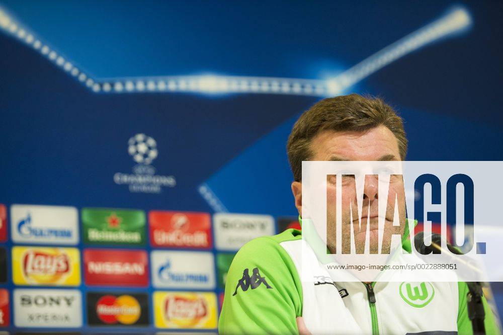 Fußball, Champions League, VfL Wolfsburg PK Wolfsburg s head coach Dieter Hecking pictured during a press conference PK Pressekonferenz of German soccer club VfL Wolfsburg, Tuesday 16 February 2016 in Gent. Wolfsburg is preparing for the first leg of the 1 8 finals of the UEFA Champions League competition against Belgian team KAA Gent tomorrow. JASPERxJACOBS x04794200x