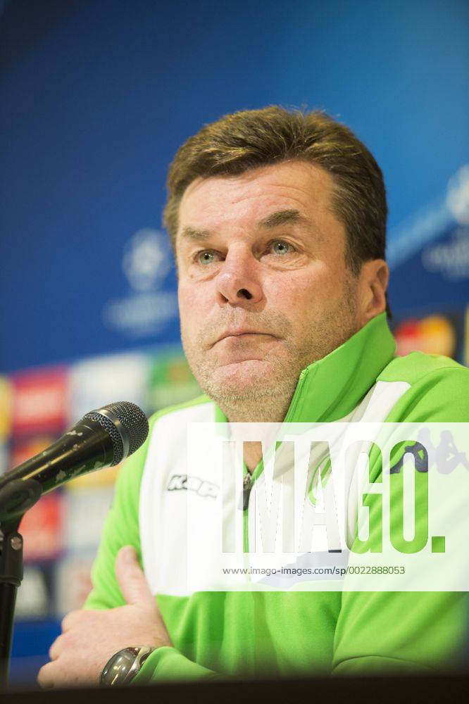 Fußball, Champions League, VfL Wolfsburg PK Wolfsburg s head coach Dieter Hecking pictured during a press conference PK Pressekonferenz of German soccer club VfL Wolfsburg, Tuesday 16 February 2016 in Gent. Wolfsburg is preparing for the first leg of the 1 8 finals of the UEFA Champions League competition against Belgian team KAA Gent tomorrow. JASPERxJACOBS x04794211x