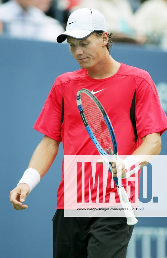 Tomas Berdych (Tschechien) enttäuscht - (NYP2006090656) Tennis Herren US Open 2006, Grand Slam, ATP Tour Einzelbild Flushing Meadow, Meadows New York, NY, N Y Enttäuschung, Tennis Herren US Open 2006, Grand Slam, ATP Tour Einzelbild Flushing Meadow, Meadows New York, NY, N Y Enttäuschung,