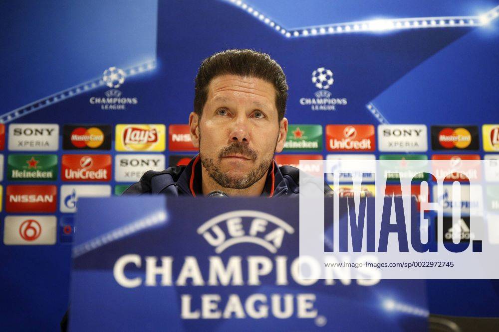 - SPORT Fußball, Champions League, Atletico Madrid PK Coach Diego Simeone of Atletico Madrid during a press conference PK Pressekonferenz of Atletico Madrid prior to the Europa League match against PSV Eindhoven on February 23, 2016 at the Philips stadium in Eindhoven, The Netherlands. Atletico Madrid UEFA Europa League 2015 2016 JeroenxPutmansxIVx 5030071