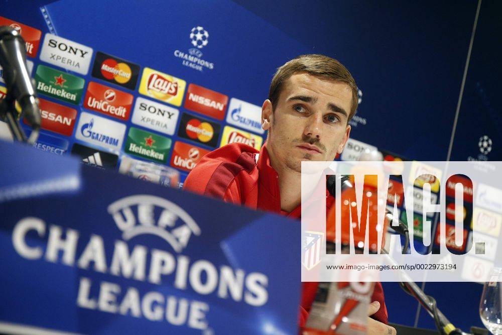 Fußball, Champions League, Atletico Madrid PK Antoine Griezmann of Atletico Madrid during a press conference PK Pressekonferenz of Atletico Madrid prior to the Europa League match against PSV Eindhoven on February 23, 2016 at the Philips stadium in Eindhoven, The Netherlands. Atletico Madrid UEFA Europa League 2015 2016 JeroenxPutmansxIVx 5030072