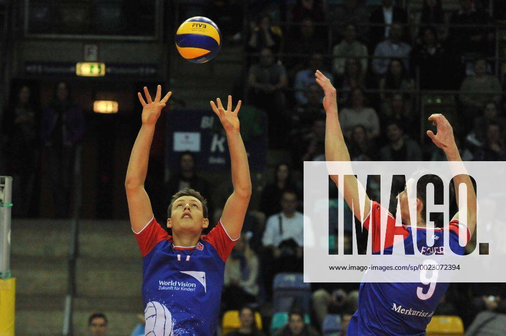 Volleyball 1.Bundesliga, United Volleys - TSV Herrsching, v.l. Jan Zimmermann (United Volleys) , Georg Escher (United Volleys) ,