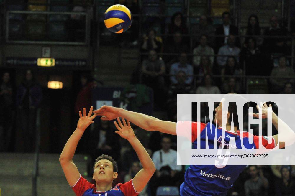 Volleyball 1.Bundesliga, United Volleys - TSV Herrsching, v.l. Jan Zimmermann (United Volleys) , Georg Escher (United Volleys) ,