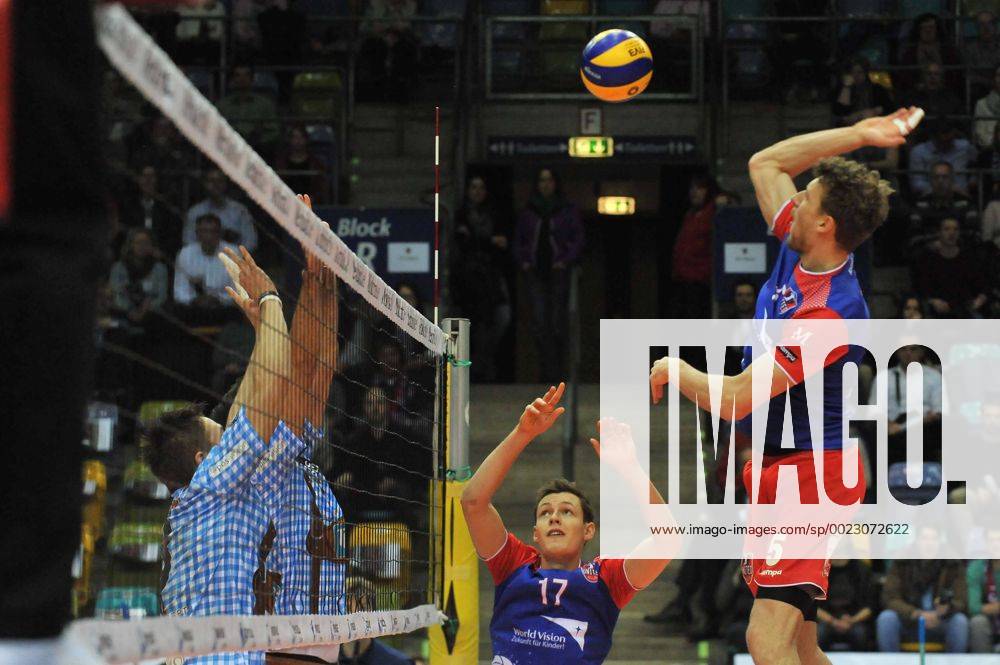 Volleyball 1.Bundesliga, United Volleys - TSV Herrsching, v.l. Jan Zimmermann (United Volleys) , Lukas Bauer (United Volleys),