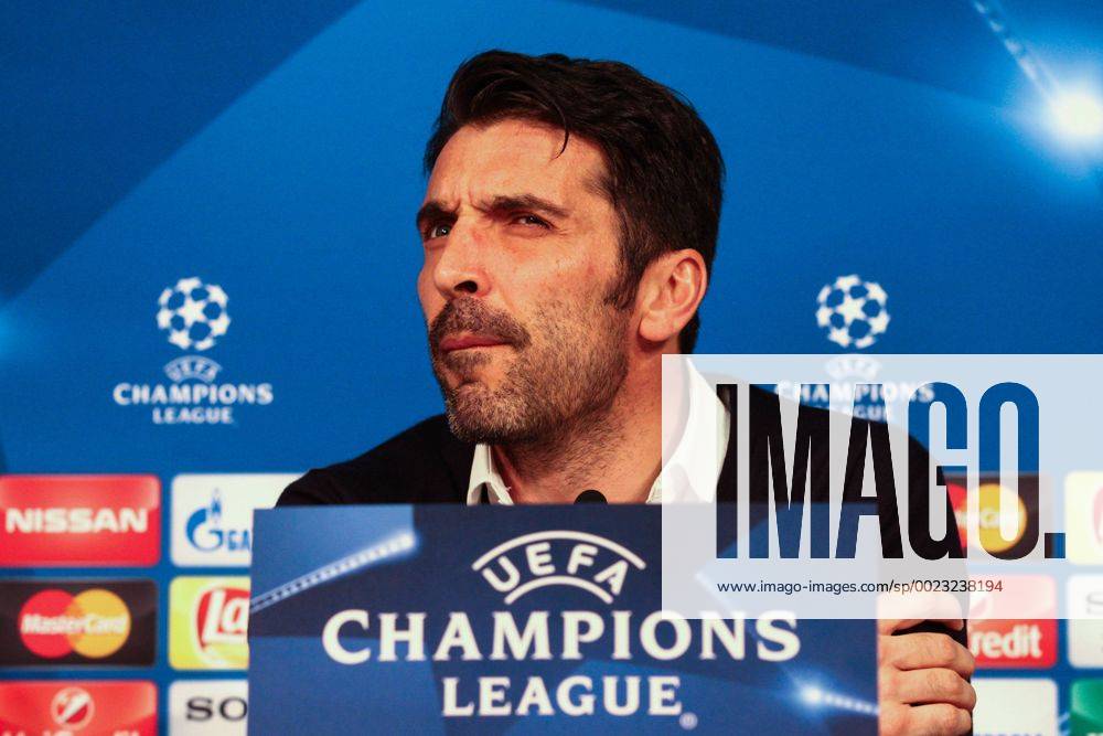 Munich, Germany - Juventus goalkeeper Gianluigi Buffon (1) during the Uefa Champions League Round of 16 press conference PK Pressekonferenz BAYERN MUNICH - JUVENTUS on 15 03 16 at the Allianz Arena in Munich, Germany. Juventus - Training & Press Conference - ZUMAn230