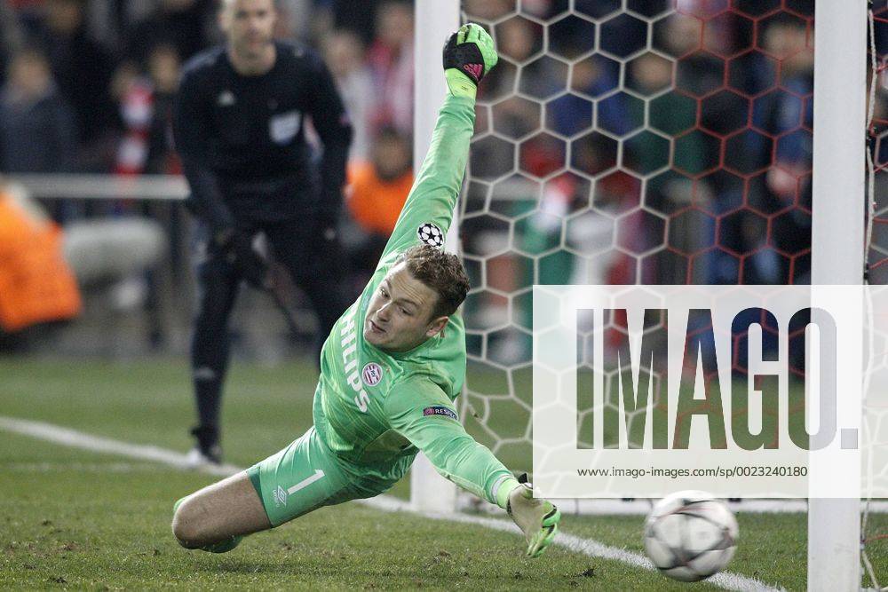Fußball, Champions League, Atletico Madrid - PSV Eindhoven PSV Eindhoven s Jeroen Zoet during UEFA Champions League match. March 15,2016. (20160315174)