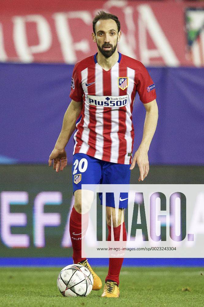 Juanfran of Club Atletico de Madrid during the UEFA Champions League Round of 16, Second leg match between Atletico madrid and PSV Eindhoven on March 15, 2016 at the Estadio Vicente Calder& 243;n in Madrid, Spain. Atletico Madrid v PSV Eindhoven UEFA Champions League 2015 2016 IVx 5165520