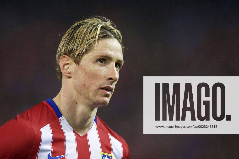 Fernando Torres of Club Atletico de Madrid during the UEFA Champions League Round of 16, Second leg match between Atletico madrid and PSV Eindhoven on March 15, 2016 at the Estadio Vicente Calder& 243;n in Madrid, Spain. Atletico Madrid v PSV Eindhoven UEFA Champions League 2015 2016 IVx 5165534