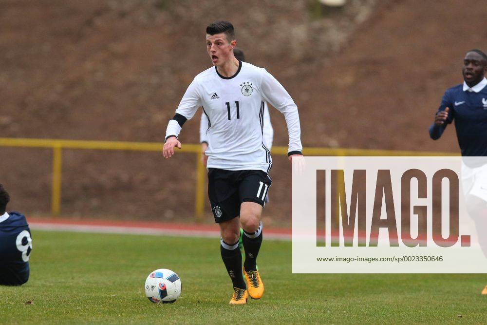 Konz Dijon Ramaj (Deutschland) Deutschland vs Frankreich --- Fussball --- U18-Laenderspiel --- 24.03.2016