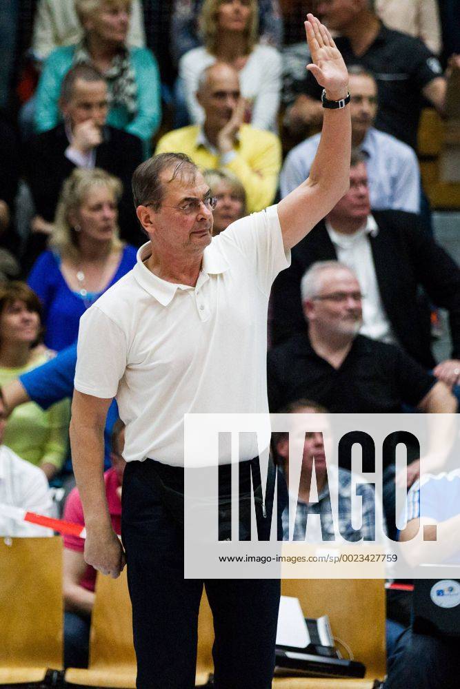 Herrsching Stelian Moculescu (Trainer Coach, Friedrichshafen); Volleyball Bundesliga Herren Play-Off Viertelfinale, Nikolaushalle, Herrsching Germany, 20160331; Partie TSV Herrsching vs VfB Friedrichshafen;