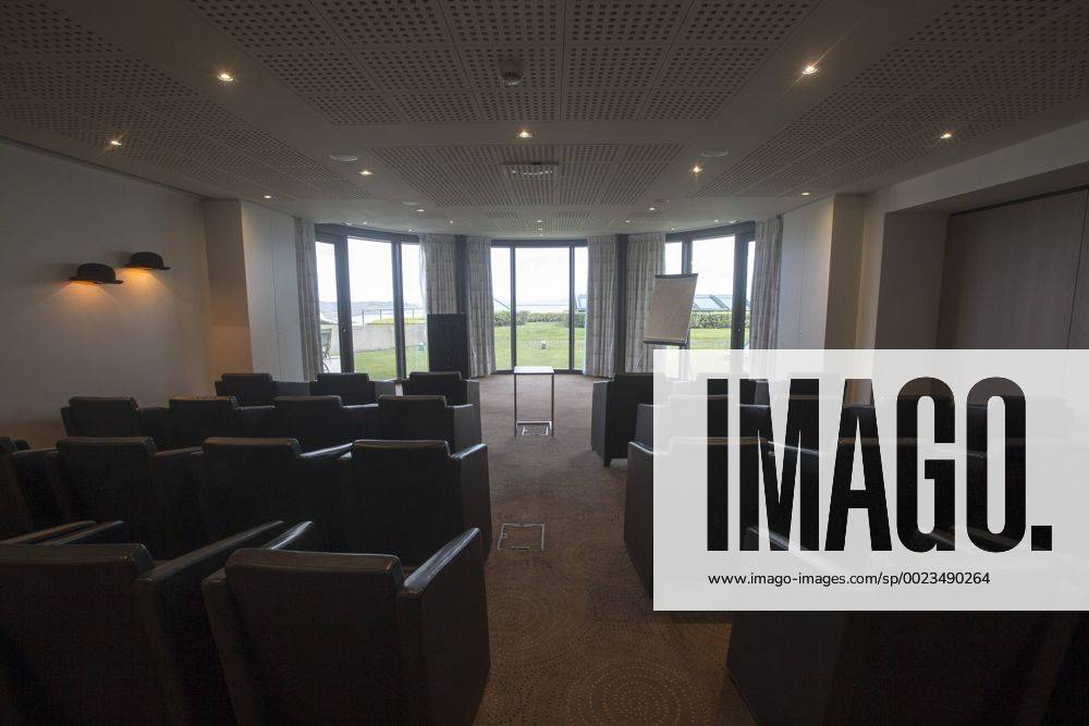 EURO 2016 - Mannschaftsquartier Albanien: Hotel L Agapa & Spa in Perros Guirec - Konferenzsaal FOOTBALL - Perros Guirec - 05 04 2016 AlexisCourcoux Panoramic