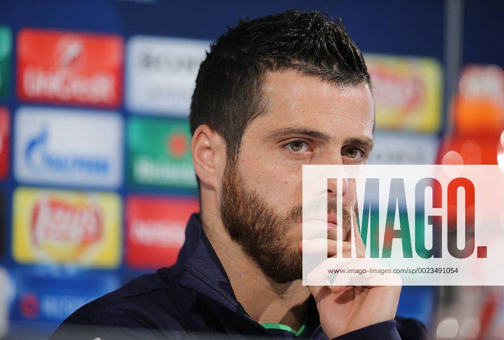 Pressekonferenz VfL Wolfsburg, hier im Bild Vieirinha (VfL Wolfsburg)