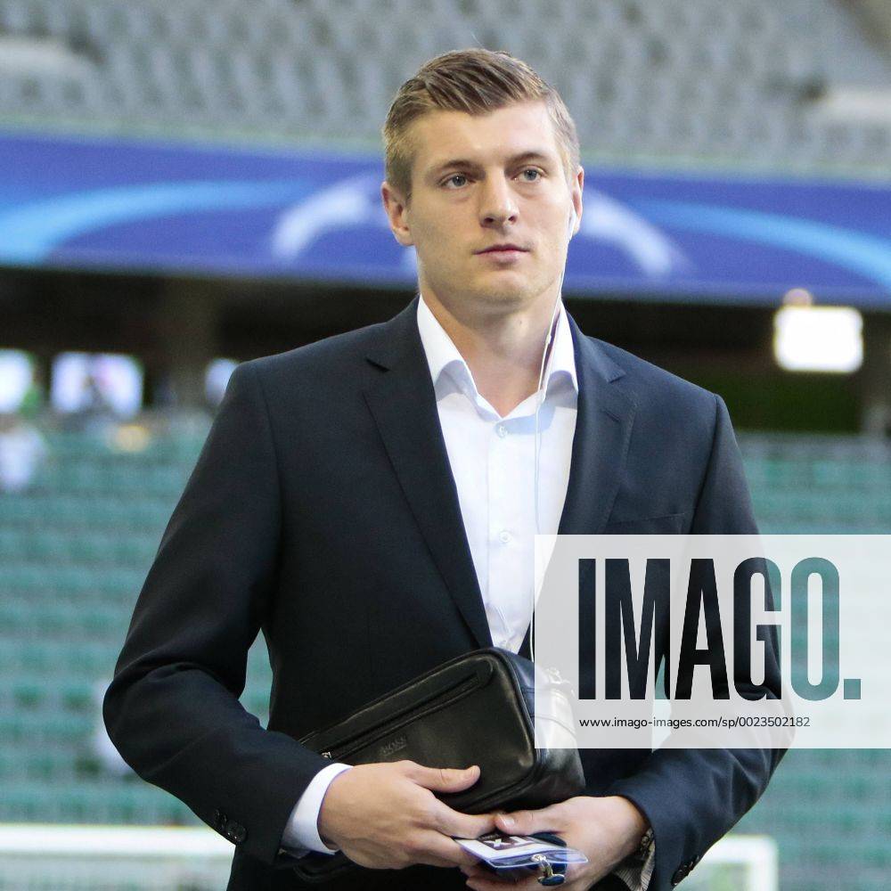 Fußball, UEFA Champions League, VfL Wolfsburg - Real Madrid CF; Toni Kroos Portrait, Porträt, Einzelbild.