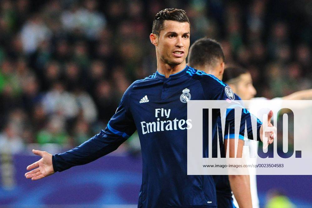 Fussball Champions League Viertelfinale VfL Wolfsburg - Real Madrid am 06.04.2016 in der Volkswagen Arena in Wolfsburg Christiano Ronaldo ( Madrid )