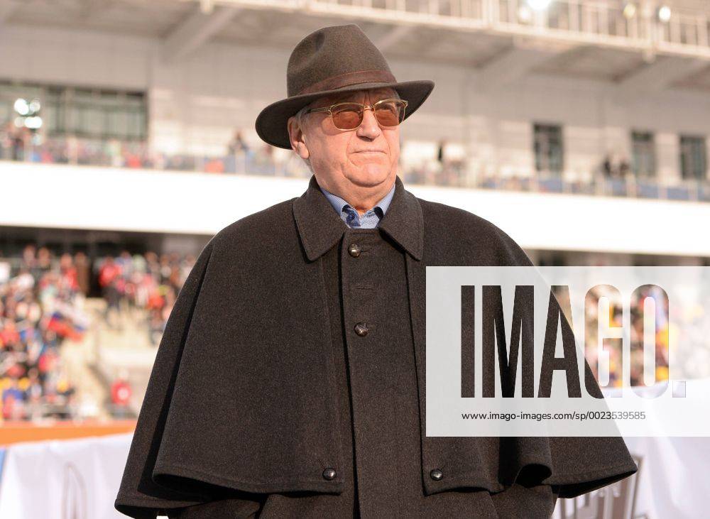 TYUMEN, RUSSIA. APRIL 9, 2016. Soviet biathlete, Olympic Champion Alexander Tikhonov attends the 2016 Race of Champions in Tyumen. Yevgeny Tumashov TASS TS01F100