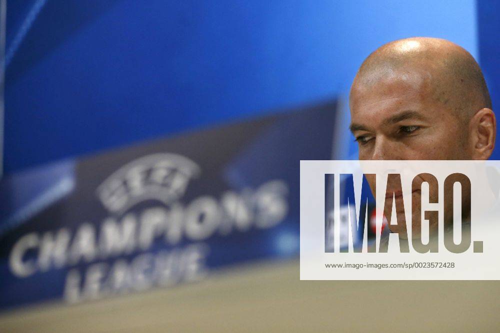 - SPORT Fußball, Champions League, PK Real Madrid Head coach of Real Madrid, French Zinedine Zidane, holds a press conference PK Pressekonferenz following a training session at the team s sports complex in Valdebebas, Madrid, Spain, 11 April 2016. Real Madrid will face Wolfsburg in a UEFA Champions League quarter final second leg match on 12 April. Real Madrid presser !ACHTUNG: NUR REDAKTIONELLE NUTZUNG! GRA223 20160411-635959826290440030