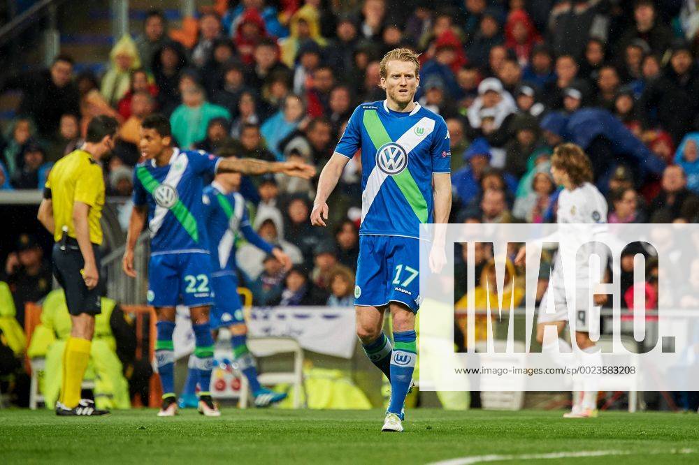 Andre Schürrle (Wolfsburg, 17), enttäuscht schauend, Enttäuschung, Frustration, disappointed, pessimistisch,