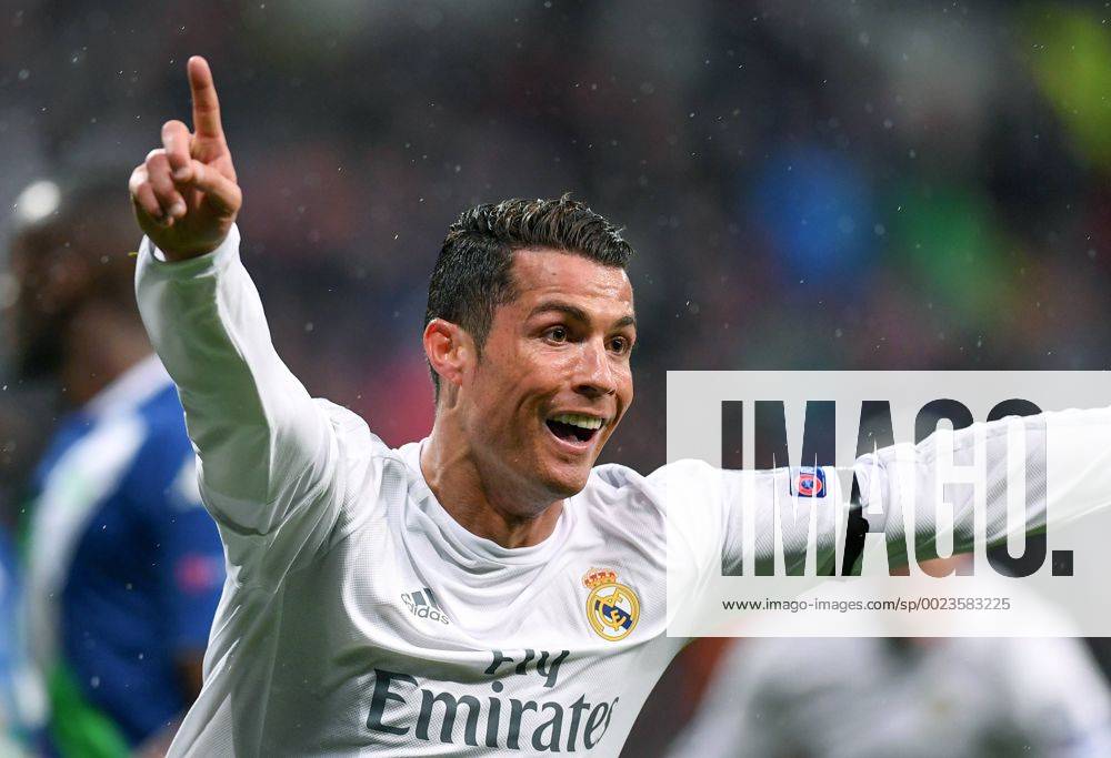 FUSSBALL CHAMPIONS LEAGUE SAISON 2015 2016 VIERTELFINALE RUECKSPIEL Real Madrid - VfL Wolfsburg 12.04.2016 Cristiano Ronaldo (Real Madrid) bejubelt seinen Treffer zum 2:0