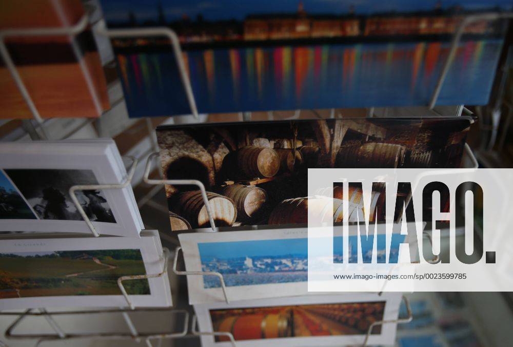 SOCCER - UEFA EURO EM Europameisterschaft Fussball 2016, preview BORDEAUX,FRANCE,12.APR.16 - SOCCER - UEFA European Championship EM Europameisterschaft 2016 in France, preview. Image shows postcards. GEPAxpictures xAndreasxPranter