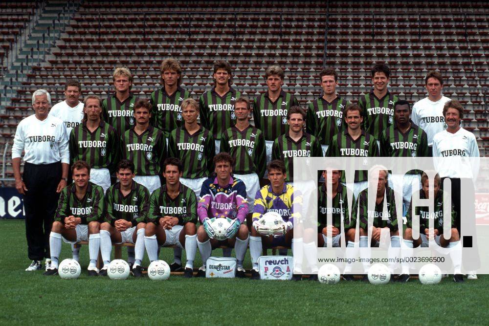 Kader Borussia Mönchengladbach 1991 1992, hi.v.li.: Jörg Neun (2.v.li.), Thomas Pfannkuch, Joachim Stadler, Michael Klinkert, Thomas Huschbeck, Hans Jörg Criens, Bernd Krauss, Mitte: Co Trainer Karl Heinz Drygalsky, Frank Schulz, Martin Max, Horst Steffen, Holger Fach, Thomas Kastenmaier, Christian Hochstätter, Bachirou Salou, Trainer Gerd vom Bruch, vorn: Martin Schneider, Manfred Stefes, Thomas Eichin, Torhüter Dirk Heyne und Uwe Kamps, Karlheinz Pflipsen, Peter Wynhoff, Norbert Meier