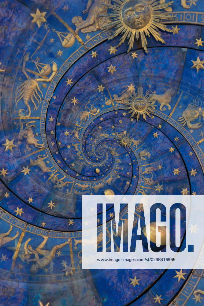 IMAGO Creative, Lifestyle, Esoterik gefährlicher Glaube Abstract old conceptual background on mysticism, astrology, fantasy Abstract old conceptual background on mysticism, astrology, fantasy - blue