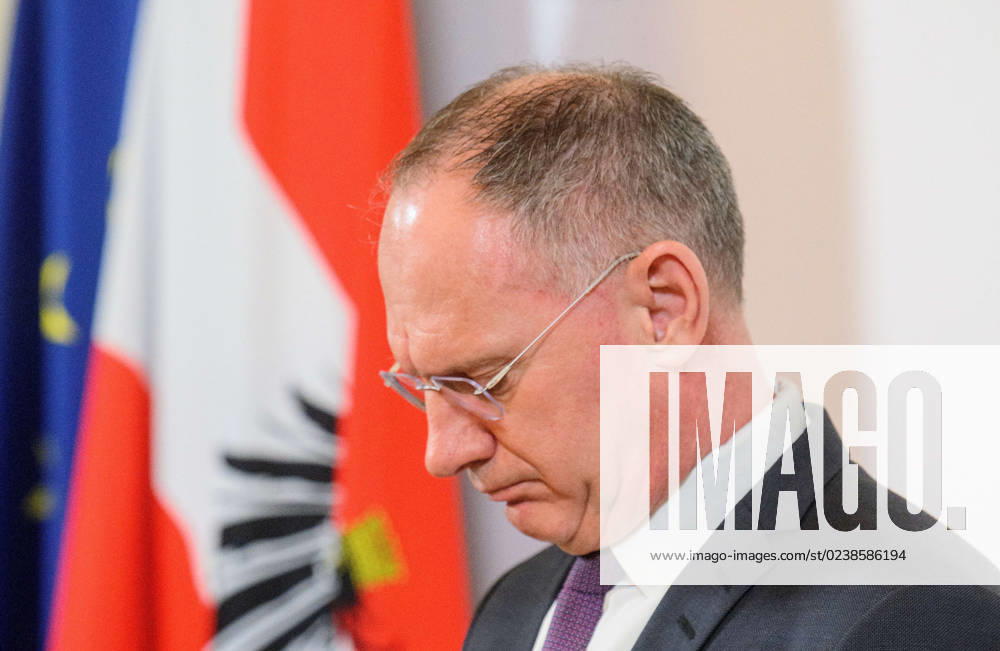20230306 Praesentation der Kriminalstatistik 2022 WIEN, OESTERREICH - 6. MAERZ: Innenminister Gerhard Karner (OEVP) bei der Praesentation der Kriminalstatistik 2022 im Innenministerium am 6. Maerz, 2023 in Wien, Oesterreich. 230306_SEPA_32_043