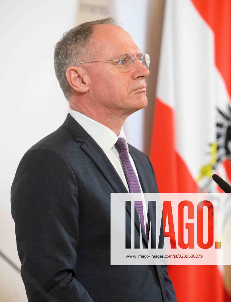 20230306 Praesentation der Kriminalstatistik 2022 WIEN, OESTERREICH - 6. MAERZ: Innenminister Gerhard Karner (OEVP) bei der Praesentation der Kriminalstatistik 2022 im Innenministerium am 6. Maerz, 2023 in Wien, Oesterreich. 230306_SEPA_32_039