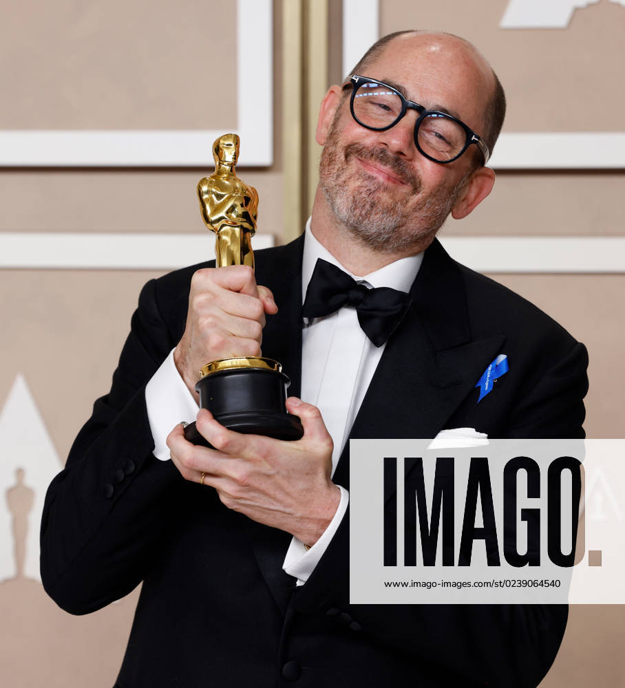Edward Berger, winner of the award for Best International Feature Film for All Quiet on the Western Front???, appears backstage with his Oscar during the 95th annual Academy Awards at Loews Hollywood Hotel in the Hollywood section of Los Angeles on Sunday, March 12, 2023. LAP20230312264 JOHNxANGELILLO