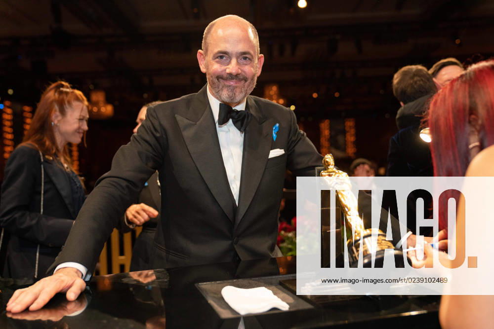 Edward Berger poses backstage with the Oscar® for International Feature FIlm during the live ABC telecast of the 95th Oscars® at Dolby® Theatre at Ovation Hollywood on Sunday