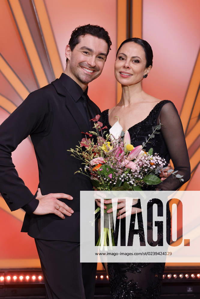 Youtuber Natalia Yegorova and professional dancer Andrzej Cibis pose on the dance floor during season 16 of the RTL dance show Let s Dance at the MMC Coloneum Cologne, Germany 10 03 2023 NRW Germany