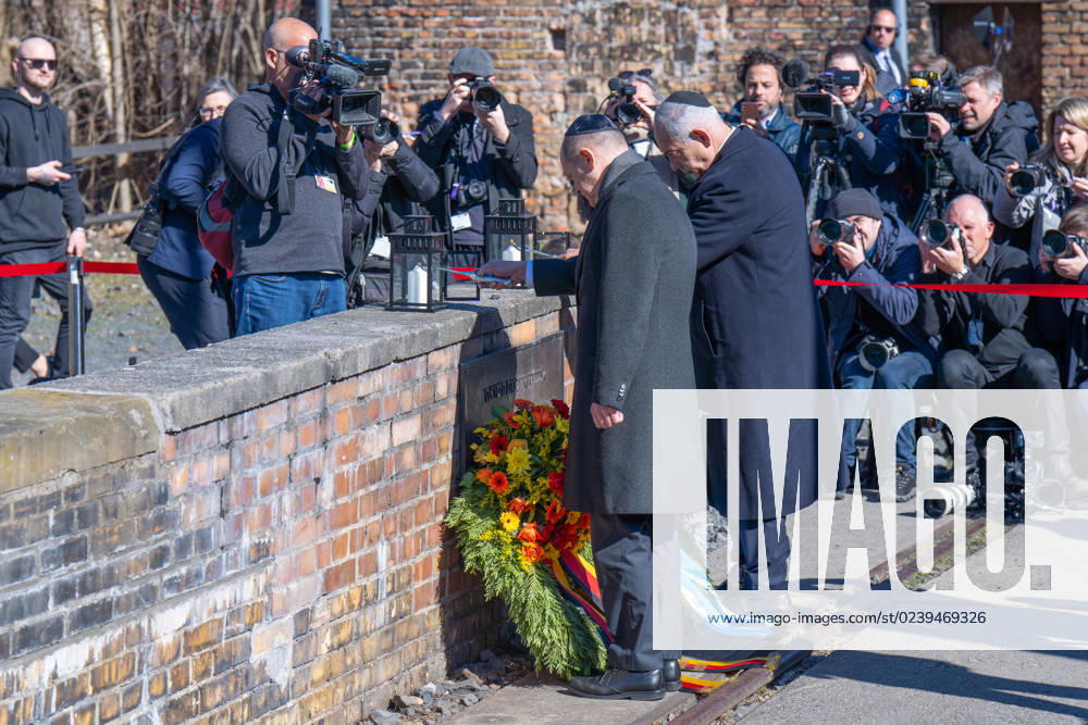 Prime Minister Benjamin Netanyahu, German Chancellor Olaf Scholz Visit of the Prime Minister of the State of Israel, Benjamin Netanyahu, in Berlin Visit of the Holocaust Memorial Gleis 17 in Berlin Wannsee with German Chancellor Olaf Scholz with laying of a wreath Berlin Berlin GER