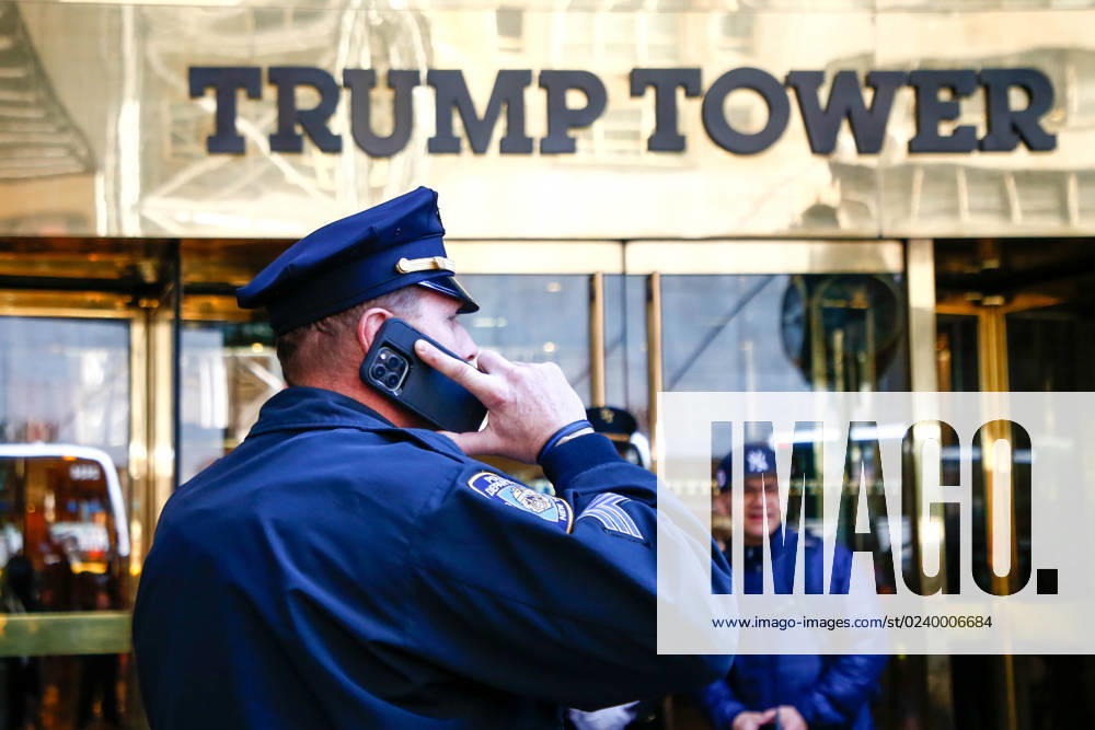 NYPD officers set up step barricades outside Trump Tower after a small crowd gathers on March 21, 2023 in New York City. NYC and other cities are bracing for a possible indictment of former President Donald Trump by Manhattan District Attorney Alvin Bragg in his investigation into the former president s involvement in a hush money payment to adult film actress Stormy Daniels prior to the 2016 presidential election. New York City United States of America - ZUMAv122 20230321_zap_v122_023