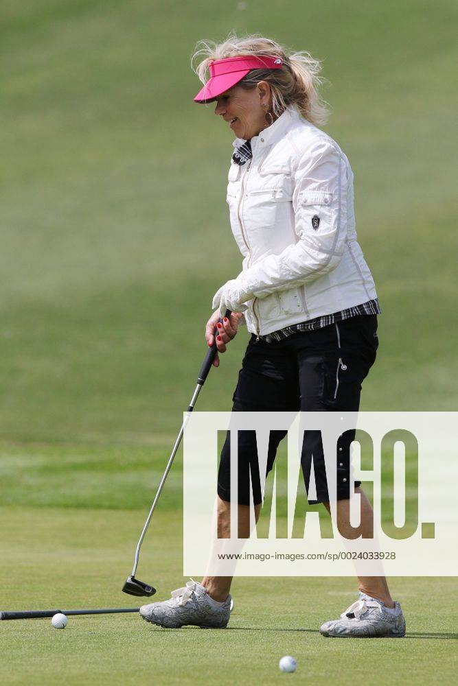 10. Thüringer Charity Open Mühlberg 20.05.16 , Mühlberg, Gut Ringhofen, 10. Thüringer Charity Open, Golf-Benefiz-Turnier, Prominente spielen Golf für den guten Zweck im Bild: Mariannel Hartl (Marianne und Michael)