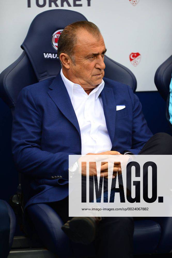 Fußball, Länderspiel, England - Türkei, Fatih Terim Fußball, Länderspiel, England - Türkei Friendly National football Match between England and Turkey at Etihad Stadium in Manchester , England on May 22, 2016. Pictured: Coach Fatih Terim of Turkey.