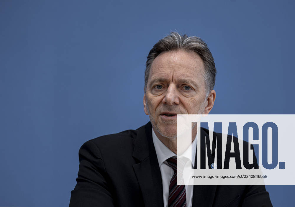 Holger MâˆöÂºnch, PrâˆöÂßsident of the Federal Criminal Police Office BKA at the Federal Press Conference in Berlin, 30 03 2023 Berlin Germany.